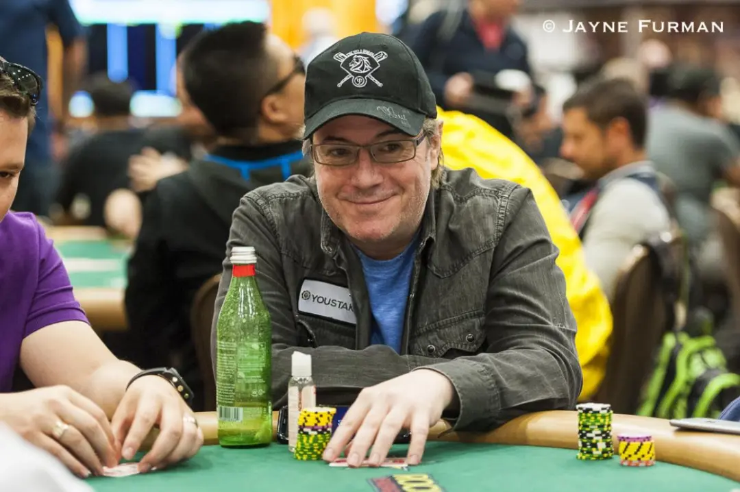 【红龙扑克】06年WSOP主赛冠军做出史上罕见弃牌?其实也没那么少有…