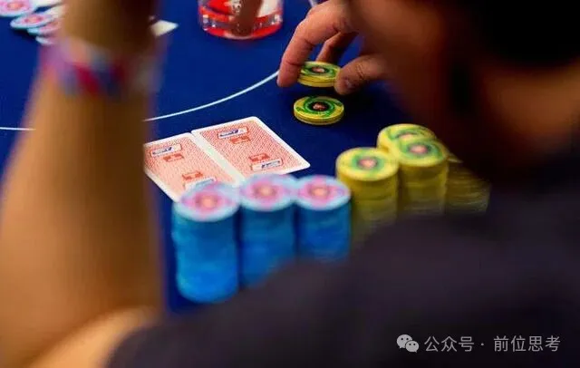 【红龙扑克】低级别牌局:4种常见“鱼”的特征与针对性剥削策略