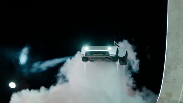 【红龙扑克】零百近1秒！特斯拉发布第二代Roadster 计划2028年上市