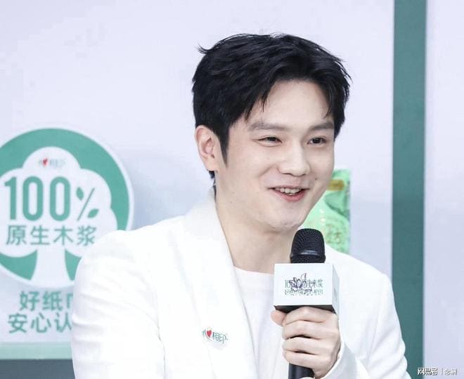 【红龙扑克】樊振东发文怒斥偷拍:以爱为名,也不能侵犯隐私