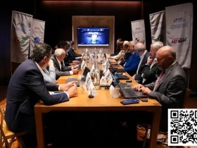 【红龙扑克】扑克被列入智力运动,但智商对牌手的成功不起决定作用