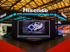 【红龙扑克】海信RGB-Mini LED成全场焦点,闪耀上海智家生活博览会