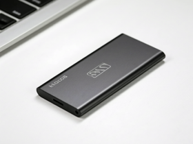 【红龙扑克】媒体揭劣质硬盘乱象:5家平台买6块硬盘发货地均相同