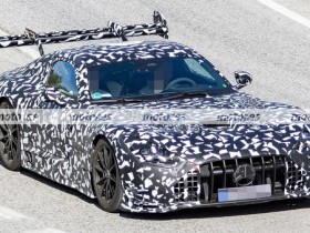 【红龙扑克】全新奔驰AMG GT Black Series谍照曝光 目标800马力
